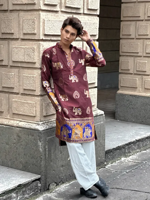 Morr_Htahi_Tevis_Vibrant_Trndy_Jacquard_Premium_Kurta_Wine_Cottan_Silk