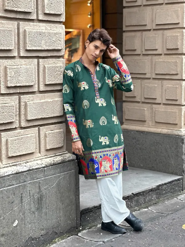 Morr_Htahi_Tevis_Vibrant_Trndy_Jacquard_Premium_Kurta_Green_Cottan_Silk