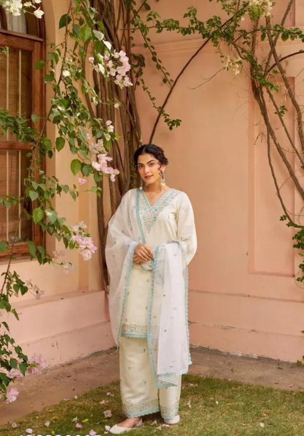 White_Chanderi_Silk_Straight_Embroidered_Kurta_Set_For_Women