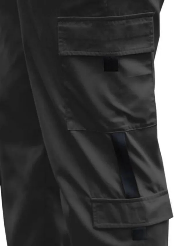 Black_Lycra_Relaxed_Cargo_Jogger_Pants_For_Men