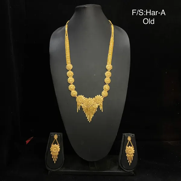 Gold_Micro_Gold_Traditional_Necklace_Set_For_Women