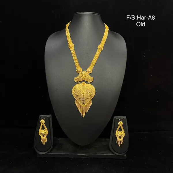 Gold_Micro_Gold_Traditional_Necklace_Set_For_Women