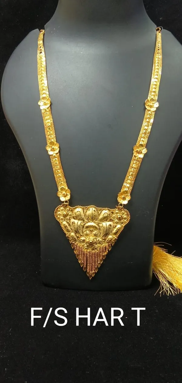 Gold_Micro_Gold_Traditional_Statement_Necklace_Set_For_Women