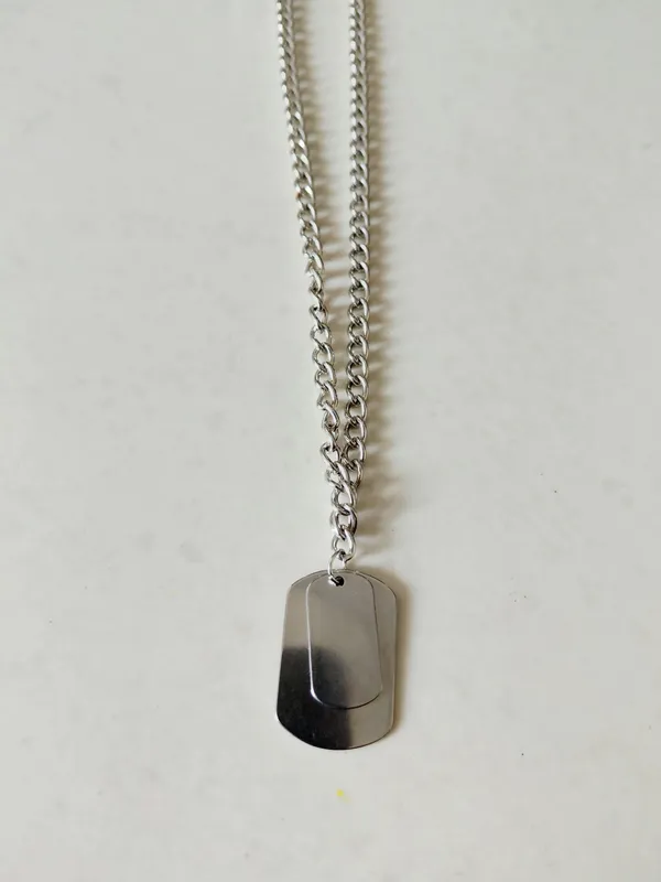 Silver-Tone_Pendant_Necklace_for_Unisex