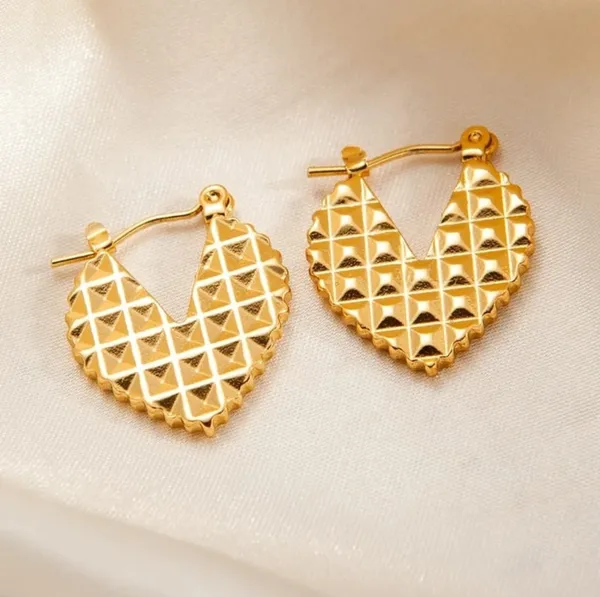 Gold_Tone_Geometric_Hoop_Earrings_for_Women