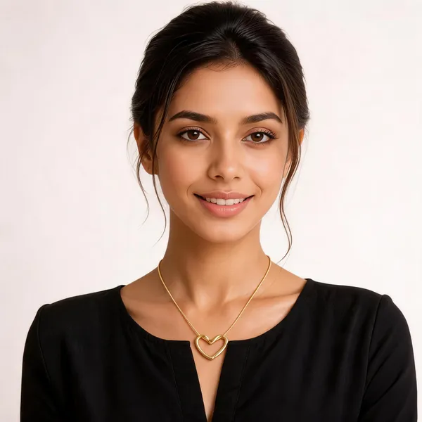 Gold_Tone_Heart_Pendant_Necklace_for_Women