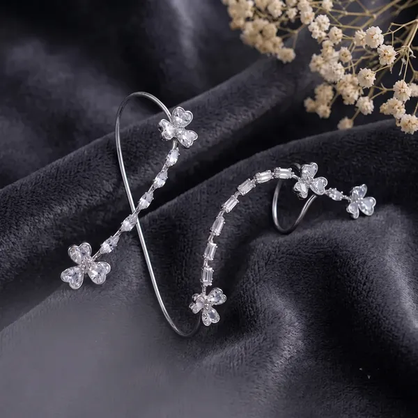 Silver_Blossom_Palm_Cuff_for_Women