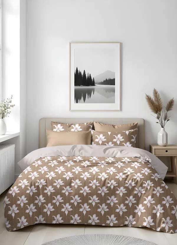 Beige_Floral_Print_King_Size_Bedsheet_With_Pillow_Covers