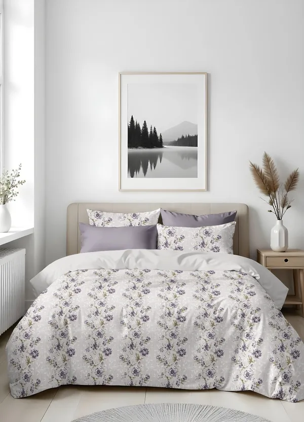 White_Floral_Print_King_Size_Bedsheet_With_Pillow_Covers