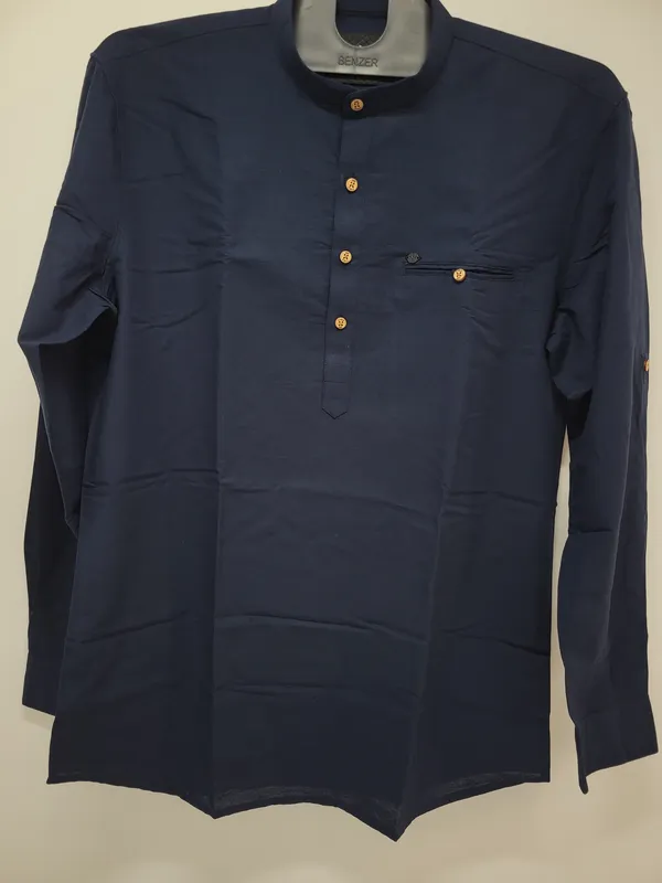 Navy_Blue_Mandarin_Collar_Cotton_Kurta_For_Men