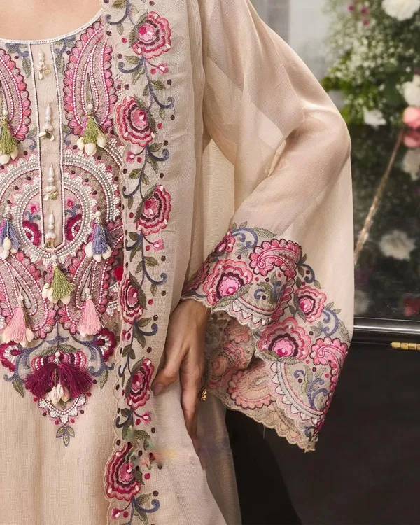 Beige_Georgette_Embroidered_Farshi_Suit_Set_For_Women