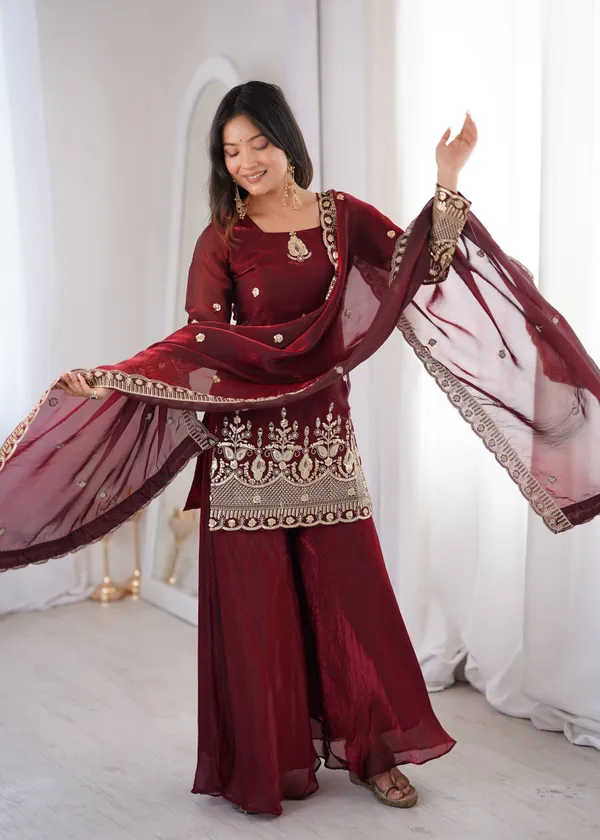 Maroon_Georgette_Embroidered_Ethnic_Suit_Set_For_Women