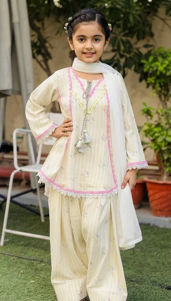 White_Crepe_Embroidered_Top_Bottom_Dupatta_Set_For_Women