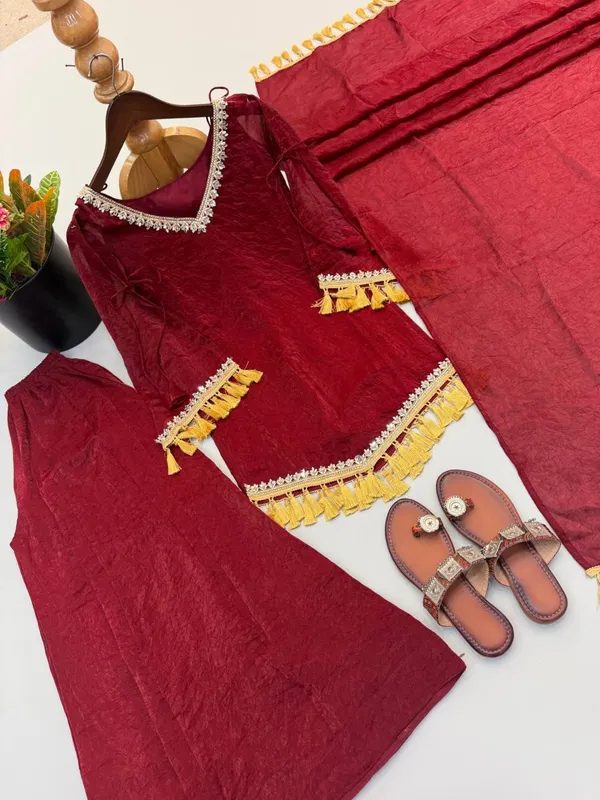 Maroon_Georgette_Straight_Kurta_Set_With_Dupatta_For_Women