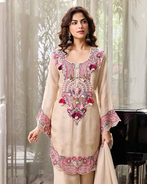 Beige_Georgette_Embroidered_Farshi_Suit_Set_For_Women
