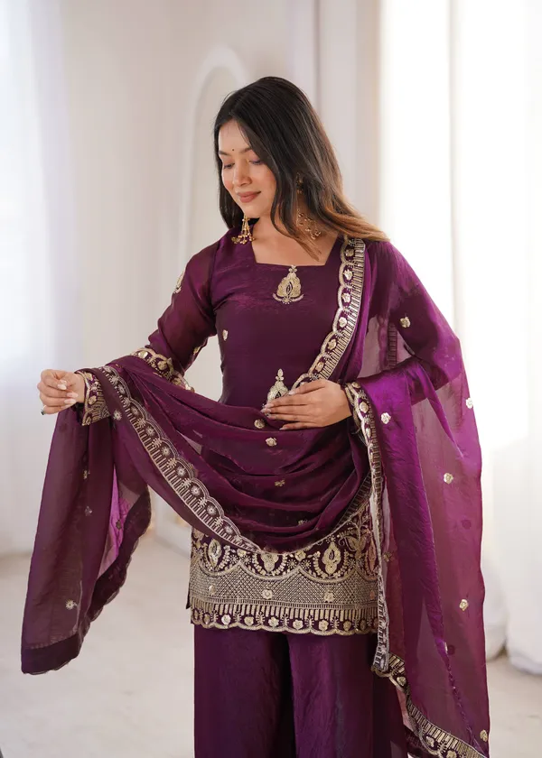 Maroon_Georgette_Embroidered_Ethnic_Suit_Set_For_Women