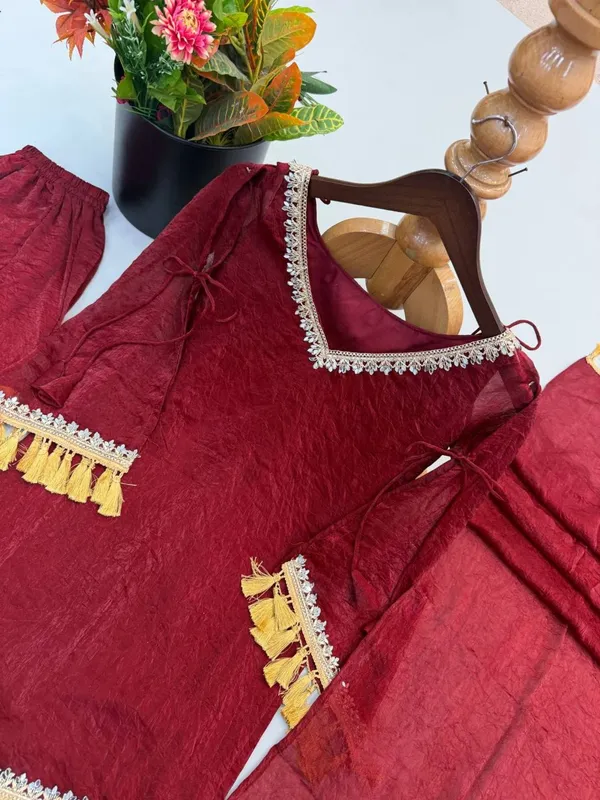 Maroon_Georgette_Straight_Kurta_Set_With_Dupatta_For_Women