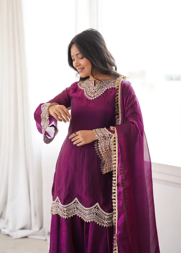 Purple_Georgette_Embellished_Ethnic_Suit_Set_For_Women