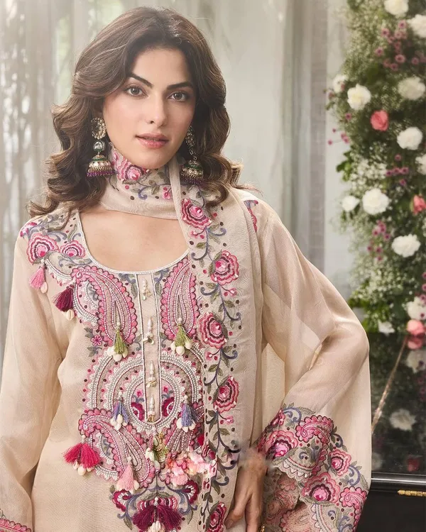 Beige_Georgette_Embroidered_Farshi_Suit_Set_For_Women