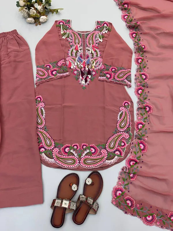 Mauve_Georgette_Embroidered_Salwar_Suit_Set_For_Women