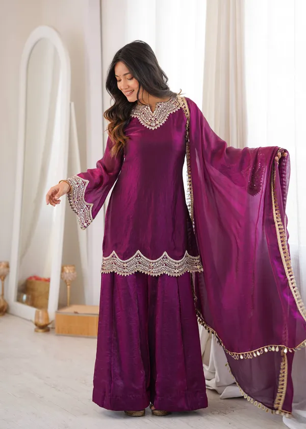 Purple_Georgette_Embellished_Ethnic_Suit_Set_For_Women