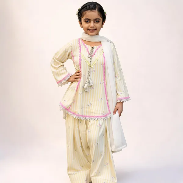 Cream_Georgette_Floral_Print_Kurta_Sharara_Set_For_Women