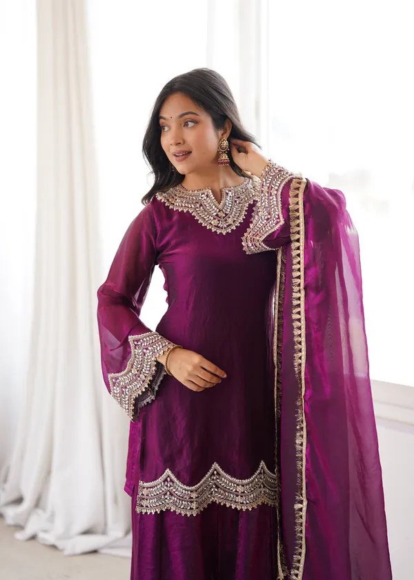Purple_Georgette_Embellished_Ethnic_Suit_Set_For_Women