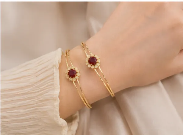 Gold_Tone_Red_Stone_Floral_Bangles_for_Women