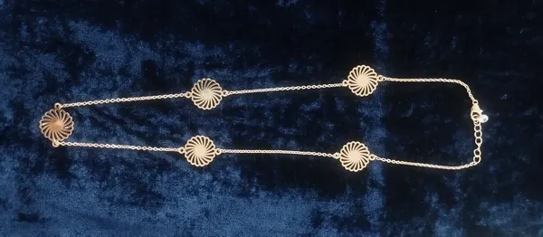 Silver_Tone_925_Silver_Leaf_Charm_Chain_Necklace_For_Women