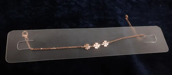 Rose_Gold_Floral_Charm_Bracelet_for_Women