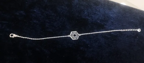 Silver-Tone_Geometric_Charm_Bracelet_for_Women