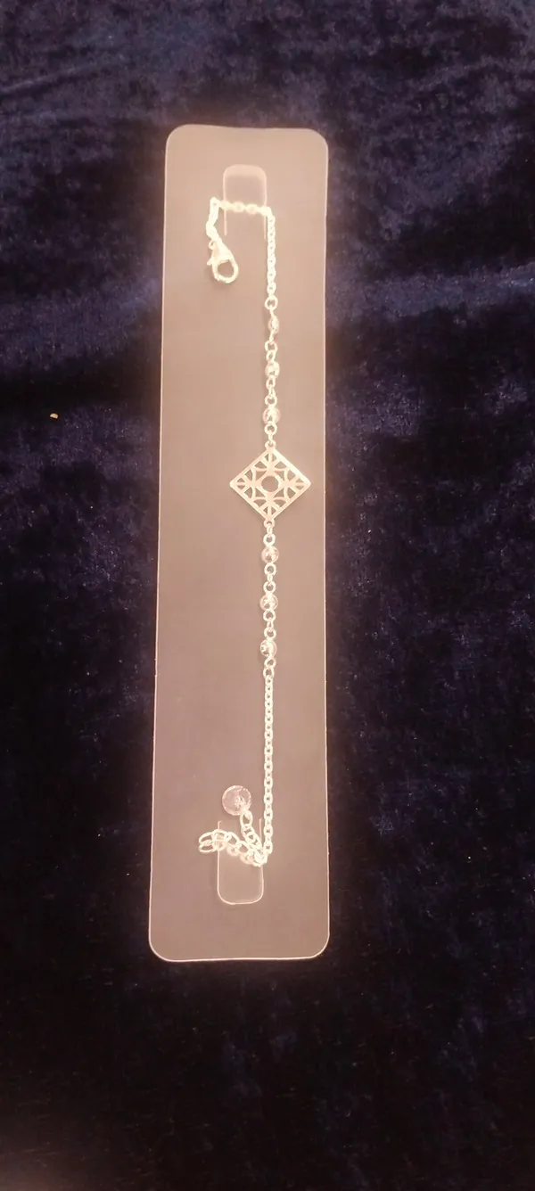 Silver_925_Geometric_Diamond_Motif_Anklet_For_Women