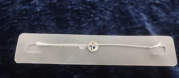Gold_925_Silver_Floral_Motif_Bracelet_For_Women