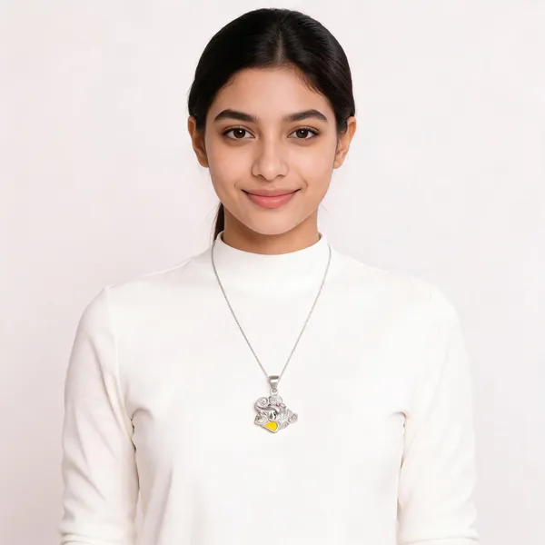 Gold_925_Silver_Minimal_Chain_Locket_For_Women