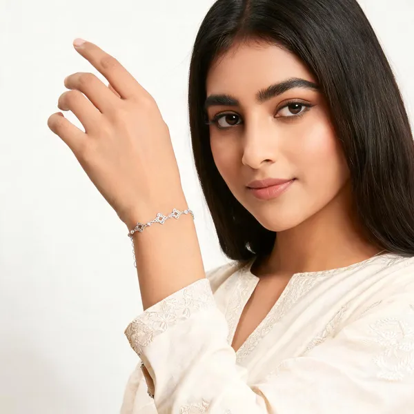 Silver_925_Silver_Panchmukhi_Motif_Bracelet_For_Women