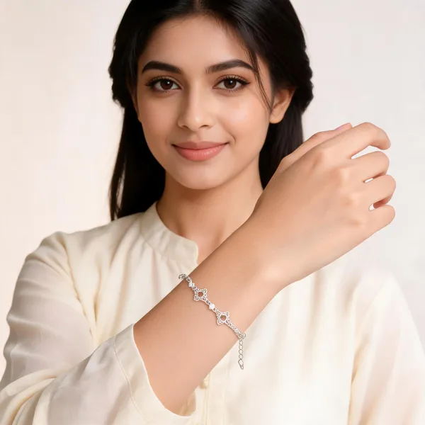 Silver_925_Silver_Leaf_Motif_Bracelet_For_Women