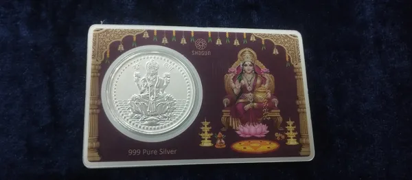 Shagun_Lakshmi_.999_Pure_Silver_Coin_Gift_Card