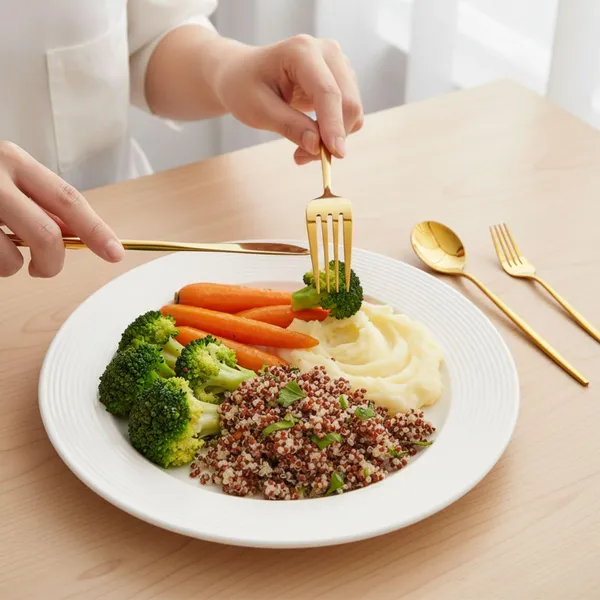 Gold_Stainless_Steel_Slim_Elite_Collection_Cutlery_Set_For_Home_And_Kitchen_Pack_Of_6_30_Pcs