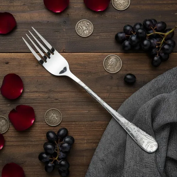 Silver_Stainless_Steel_Fork_Set_Bloom_Collection_Fork_For_Home_And_Kitchen