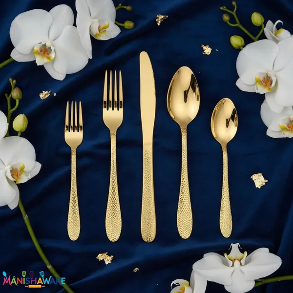 Gold_Stainless_Steel_Artisan_Hammered_Collection_Cutlery_Set_For_Home_And_Kitchen