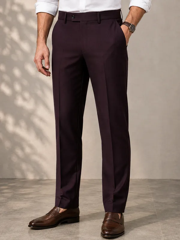 Brown_Woven_Straight_Fit_Trousers_for_Men