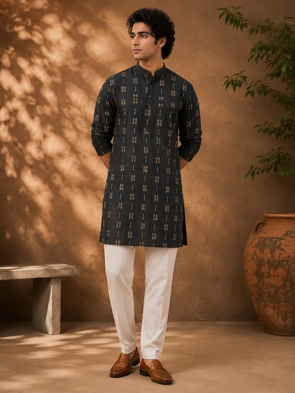 Black_woven_Straight_Kurta_for_Men
