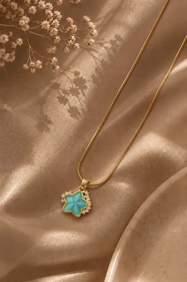 Elegant_Blue_Flower_Pendant_Gold_Chain_Necklace_for_Women_&_Girls_|_Trendy_Fashion_Jewelry