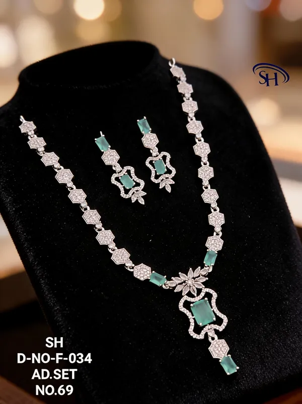 Silver_&_Mint_Brass_And_Alloy_Necklace_&_Earring_Set_For_Women