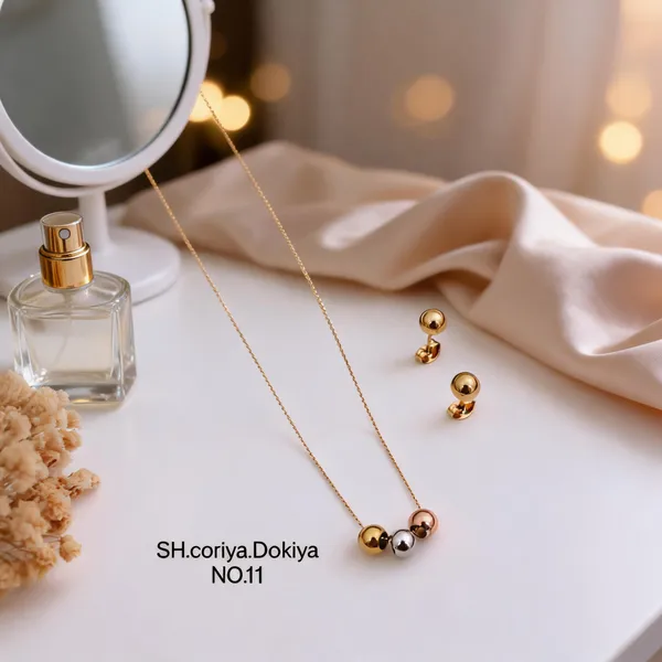 Golden_Brass_And_Alloy_Necklace_&_Earrings_Set_For_Women