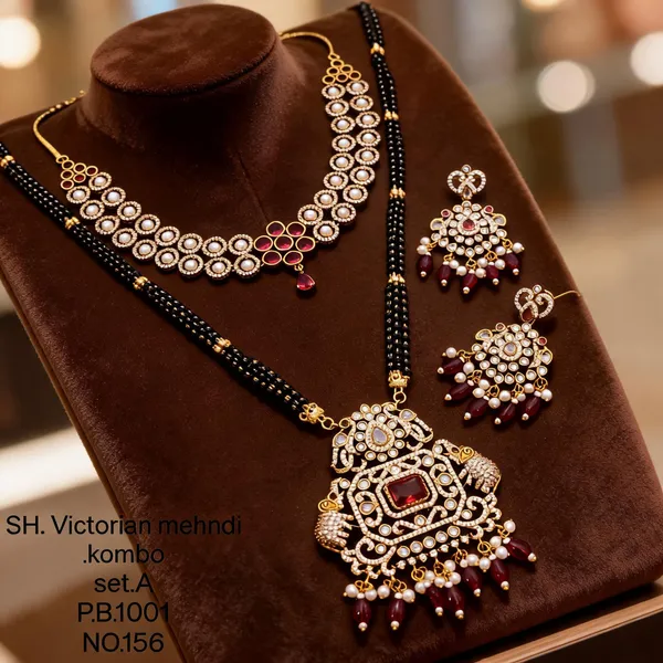 Black_&_Golden_Brass_And_Alloy_Jewellery_Set_For_Women