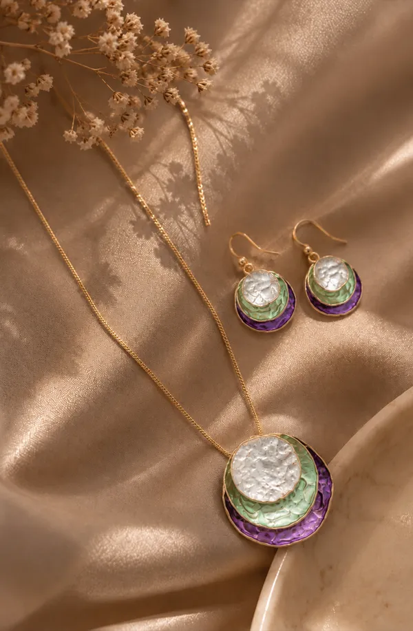 Royal_Bloom_Multicolor_Enamel_Pendant_Set