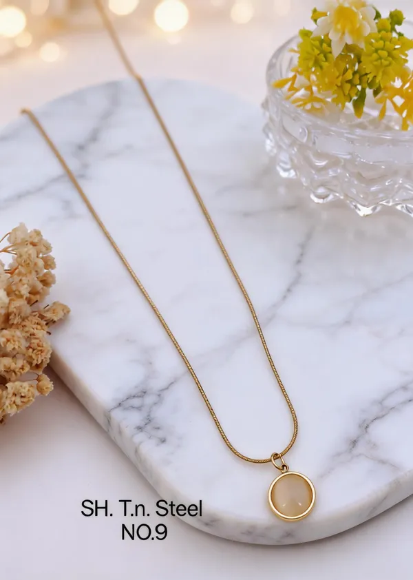 Golden_Brass_And_Alloy_Pendant_Necklace_For_Women