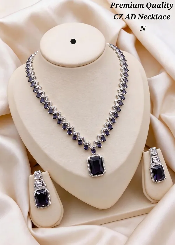 Silver_&_Black_Brass_And_Alloy_Necklace_&_Earring_Set_For_Women