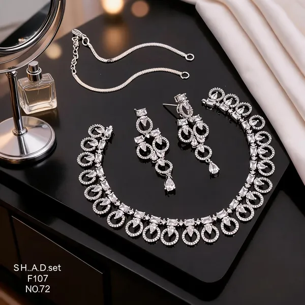 Silver_Brass_And_Alloy_Necklace_&_Earring_Set_For_Women